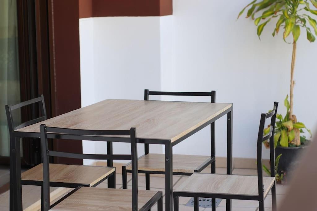 Apartment Oasis In With Parking 5min From The Estepona