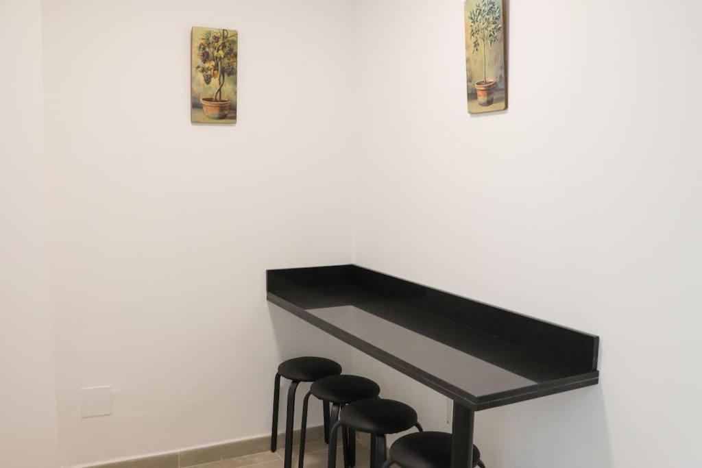 Oasis In With Parking 5min From The Apartment *